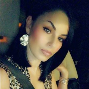 Meet your Posher, Kellie